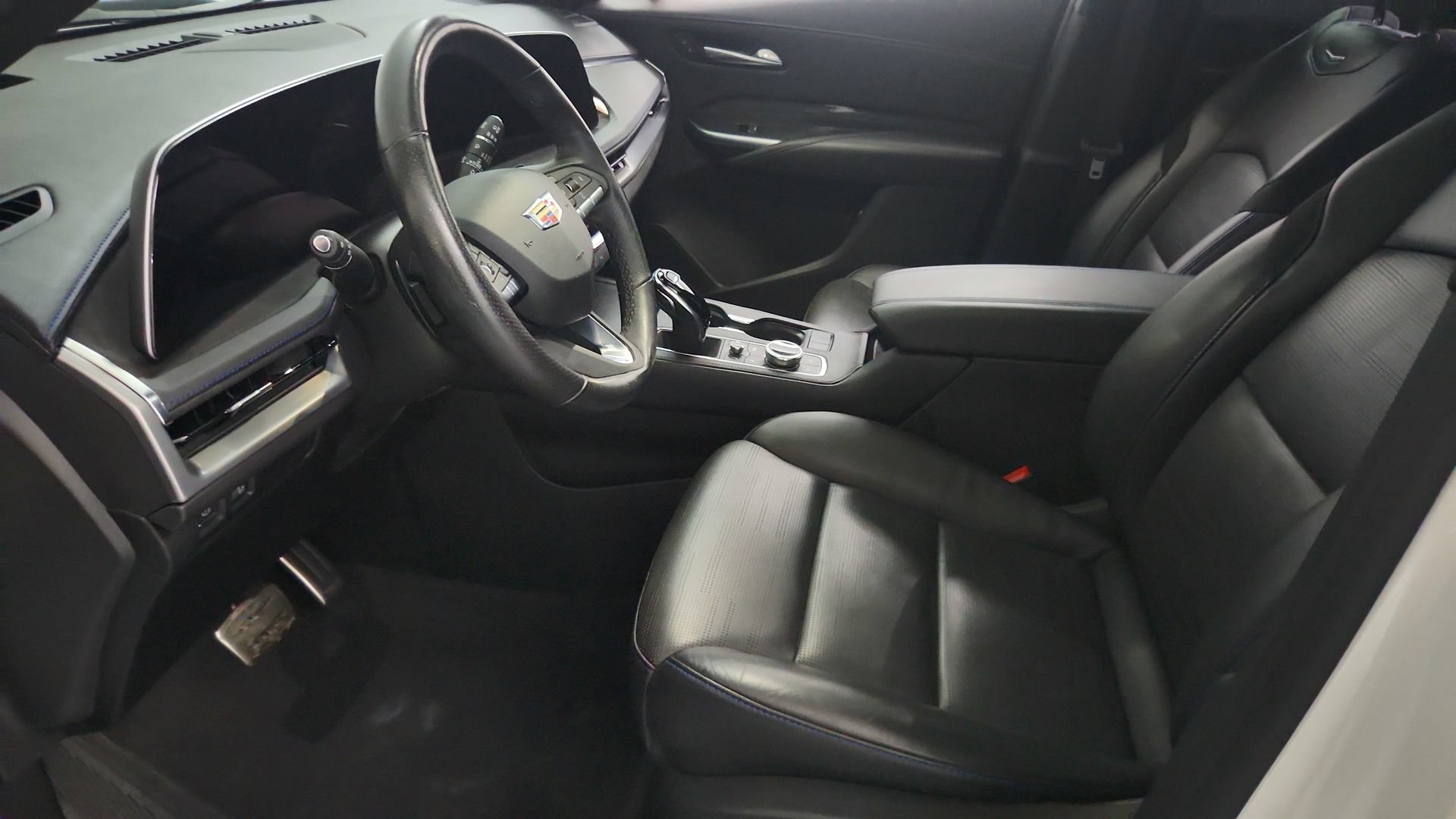 Certified 2024 Cadillac XT4 Sport AWD/4WD image 18