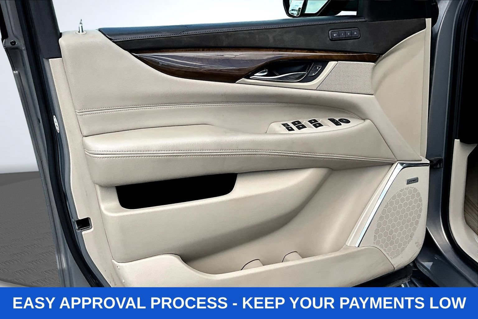 Used 2018 Cadillac Escalade 2WD image 26