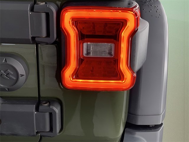 Certified 2021 Jeep Wrangler Unlimited Rubicon image 13