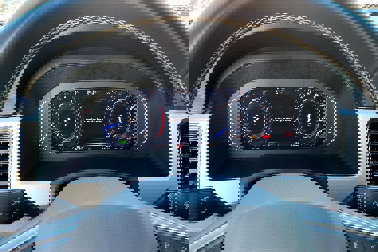 Used 2022 Volkswagen Atlas Cross Sport SE image 24