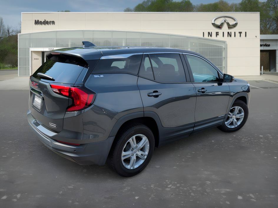 Used 2021 GMC Terrain SLE FWD image 4