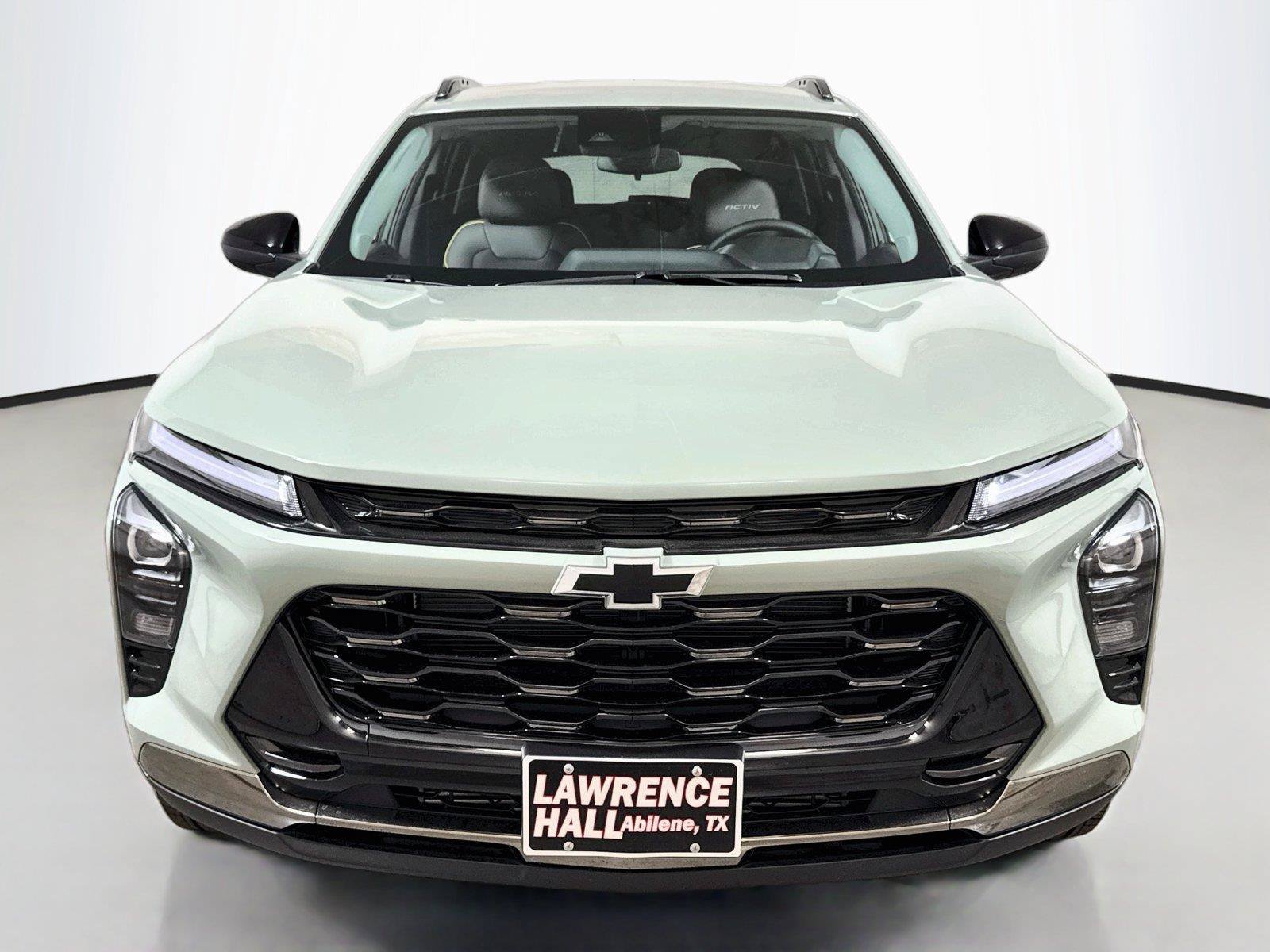 New 2026 Chevrolet Trax ACTIV w/ Driver Confidence Package FWD image 2