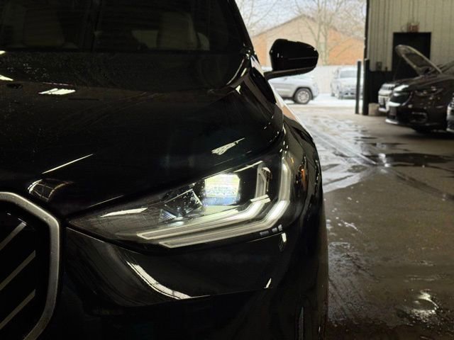 New 2026 BMW X3 xDrive30 w/ Premium Package image 3