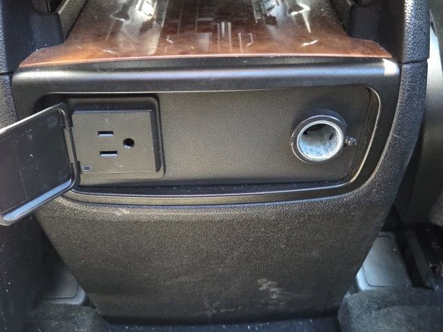 Used 2012 Buick Enclave Premium FWD image 21