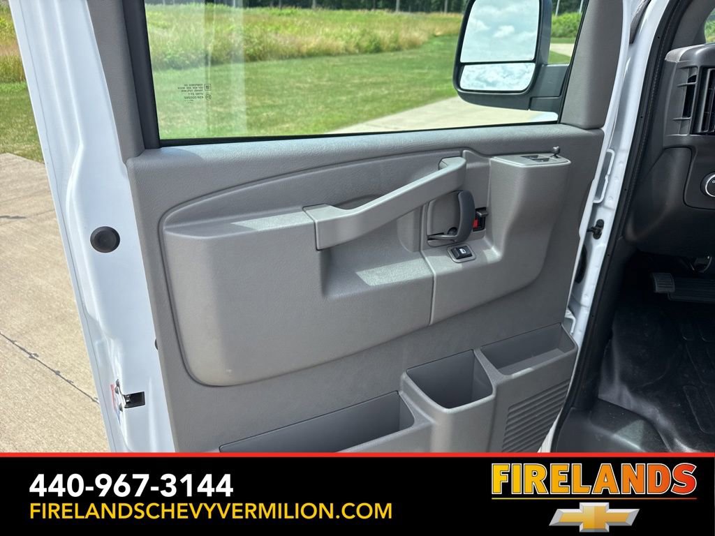 New 2025 Chevrolet Express 2500 w/ Driver Convenience Package image 13