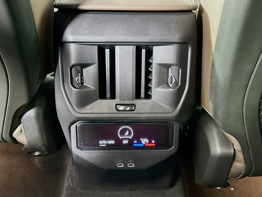 Used 2025 BMW X3 xDrive30i w/ Convenience Package image 24