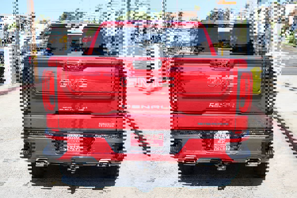 Used 2024 GMC Sierra 1500 Denali w/ Denali Reserve Package image 4