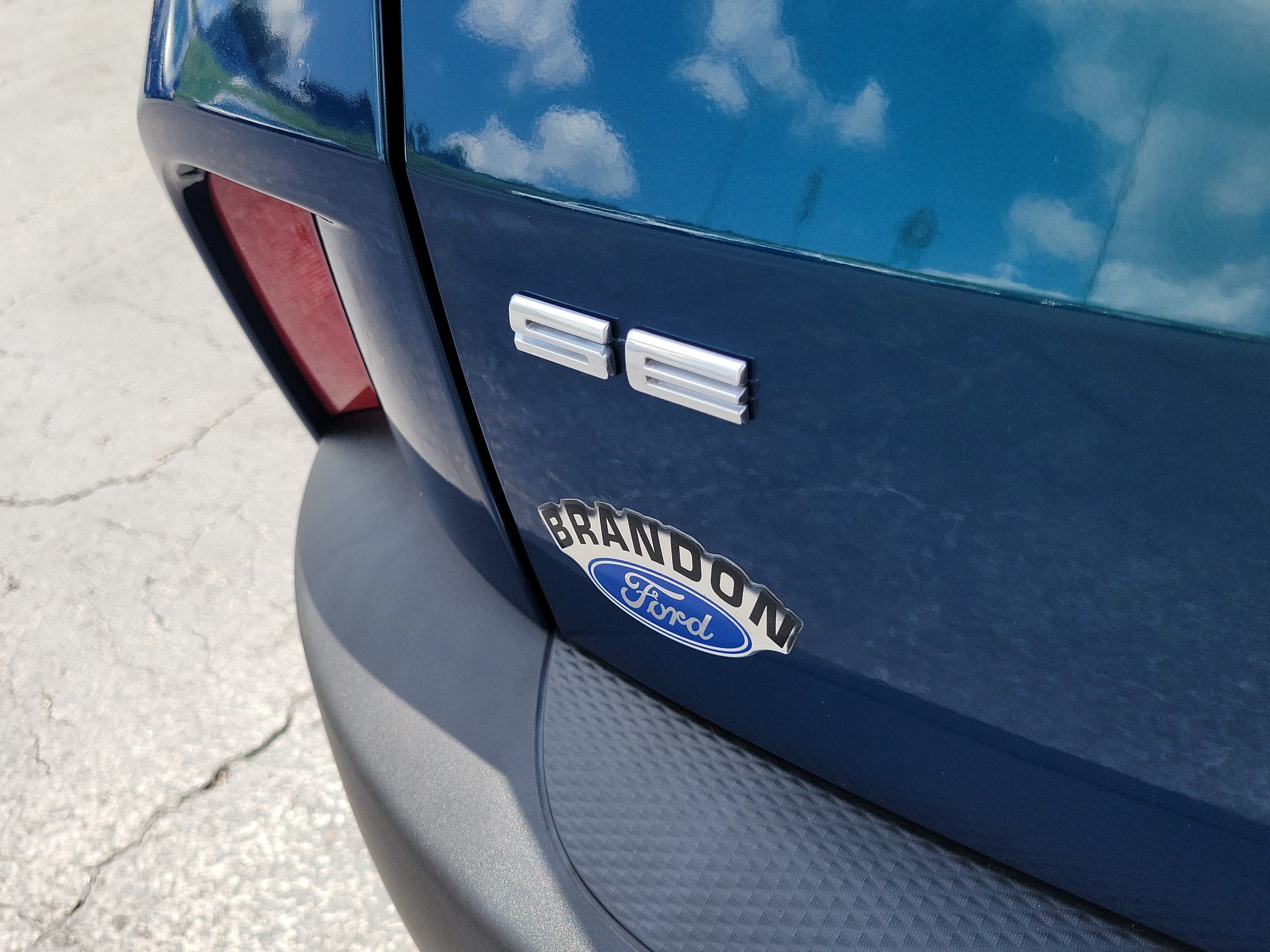 Certified 2020 Ford Escape SE FWD image 9