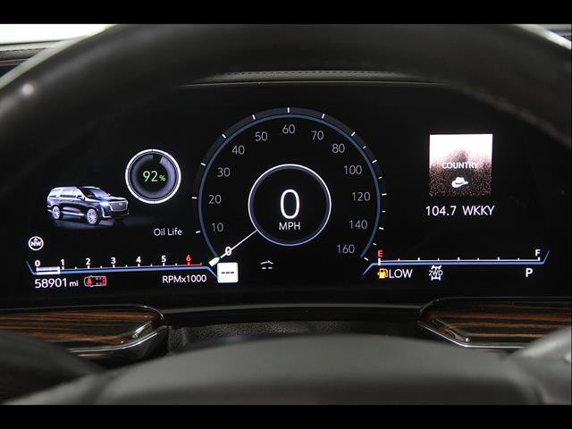 Certified 2022 Cadillac Escalade Premium Luxury AWD/4WD image 9