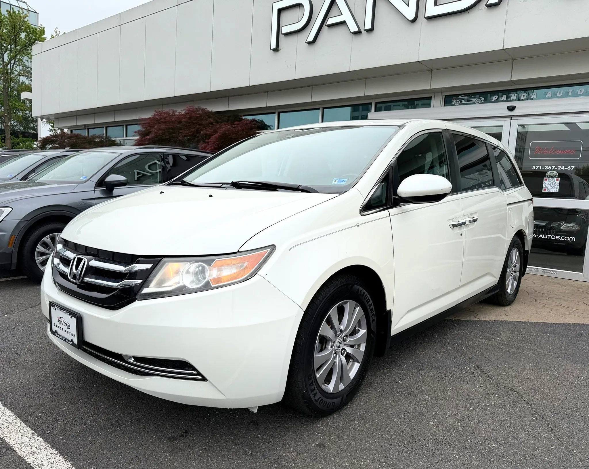 Used 2016 Honda Odyssey EX-L image 3