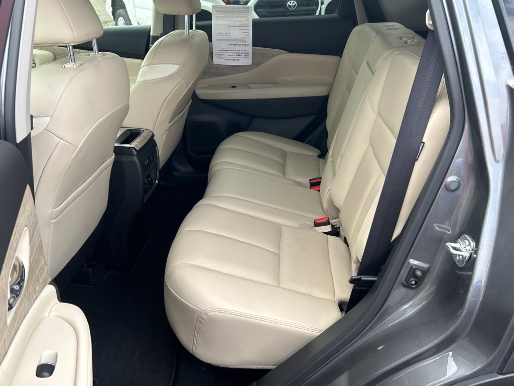 Used 2024 Nissan Murano SL w/ Cargo Package FWD image 14