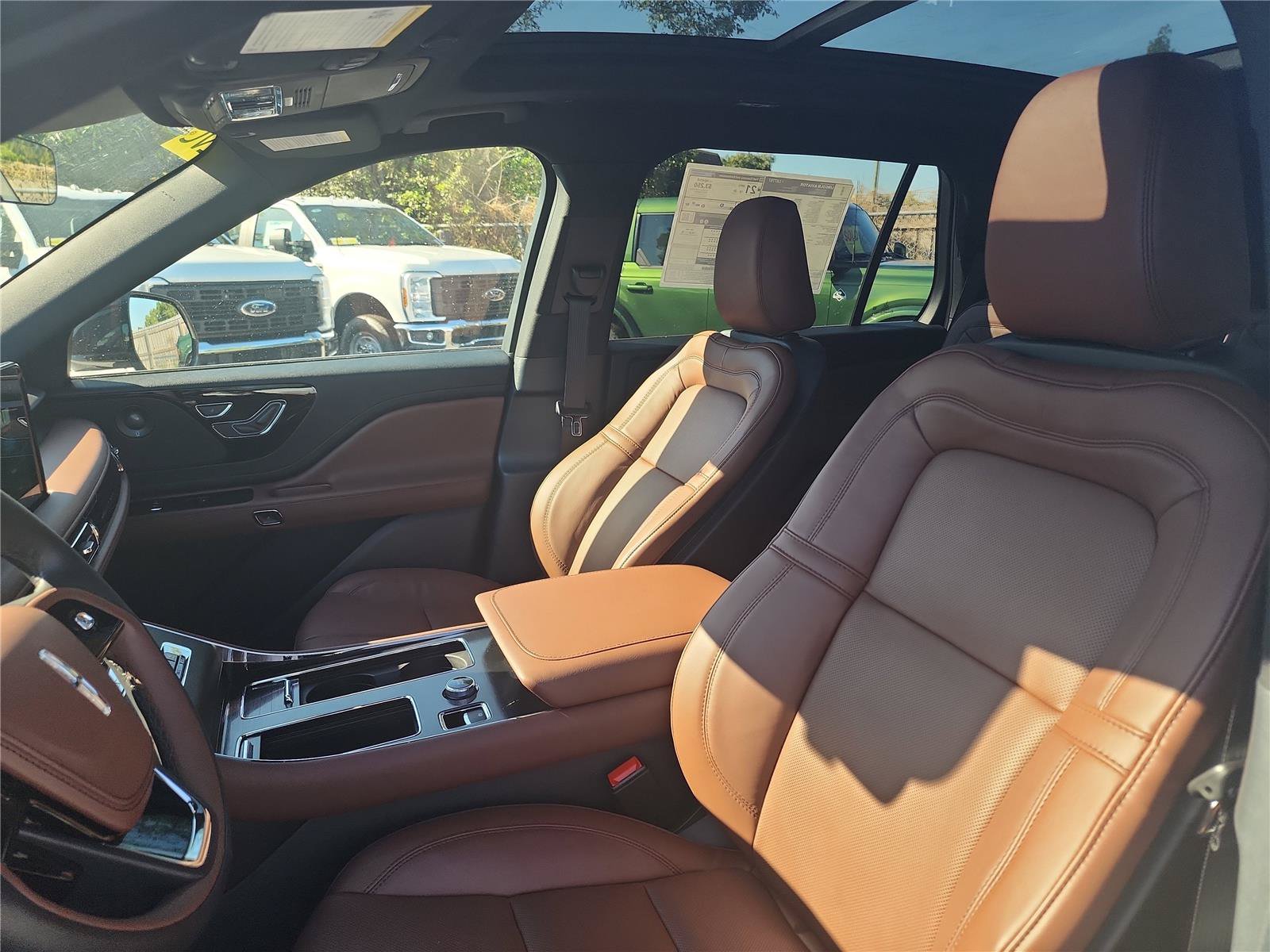 New 2026 Lincoln Aviator Reserve RWD image 14
