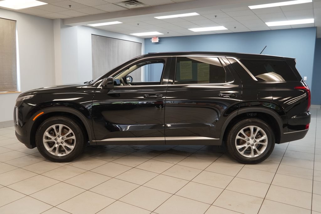 Used 2020 Hyundai Palisade SE AWD/4WD image 2