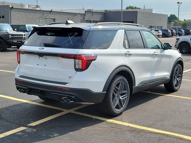 New 2026 Ford Explorer ST w/ Sun And Sound Package AWD/4WD image 4