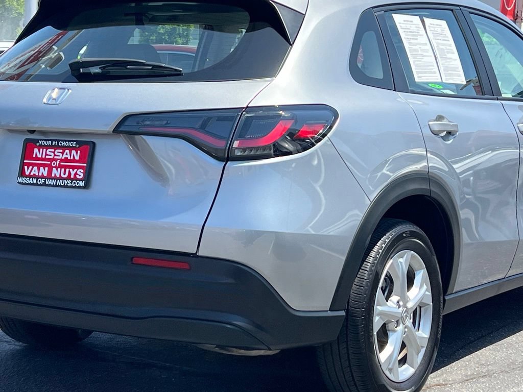 Used 2024 Honda HR-V LX image 8
