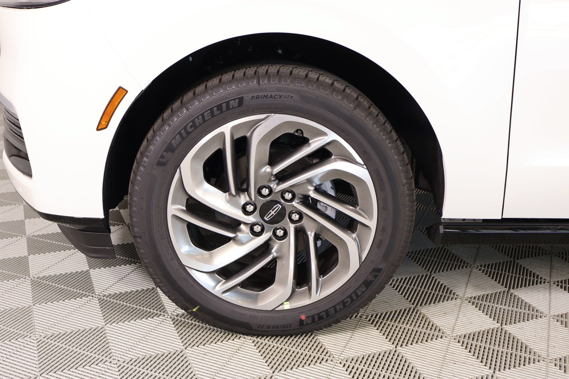 New 2027 Lincoln Navigator Reserve AWD/4WD image 19