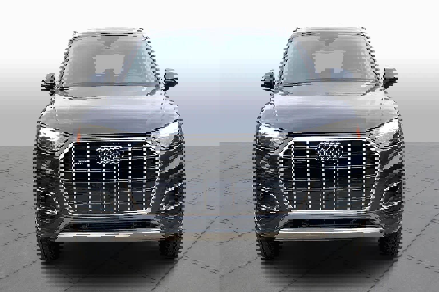 Used 2025 Audi Q5 2.0T Premium image 3