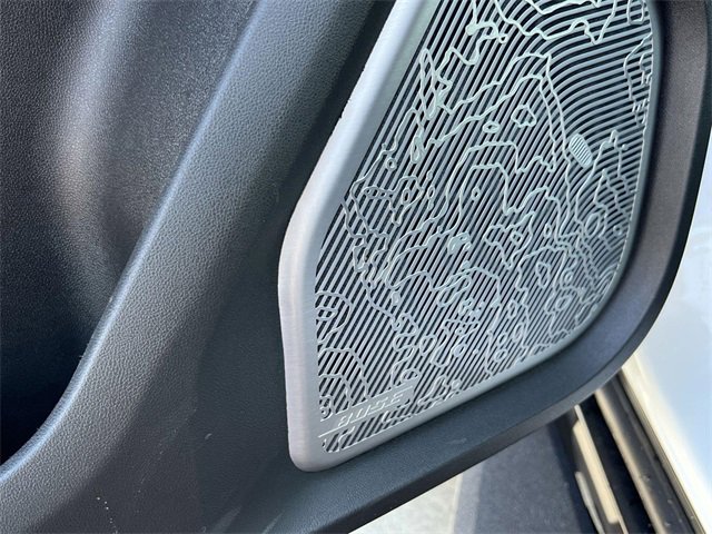 New 2026 GMC Hummer EV SUV image 23