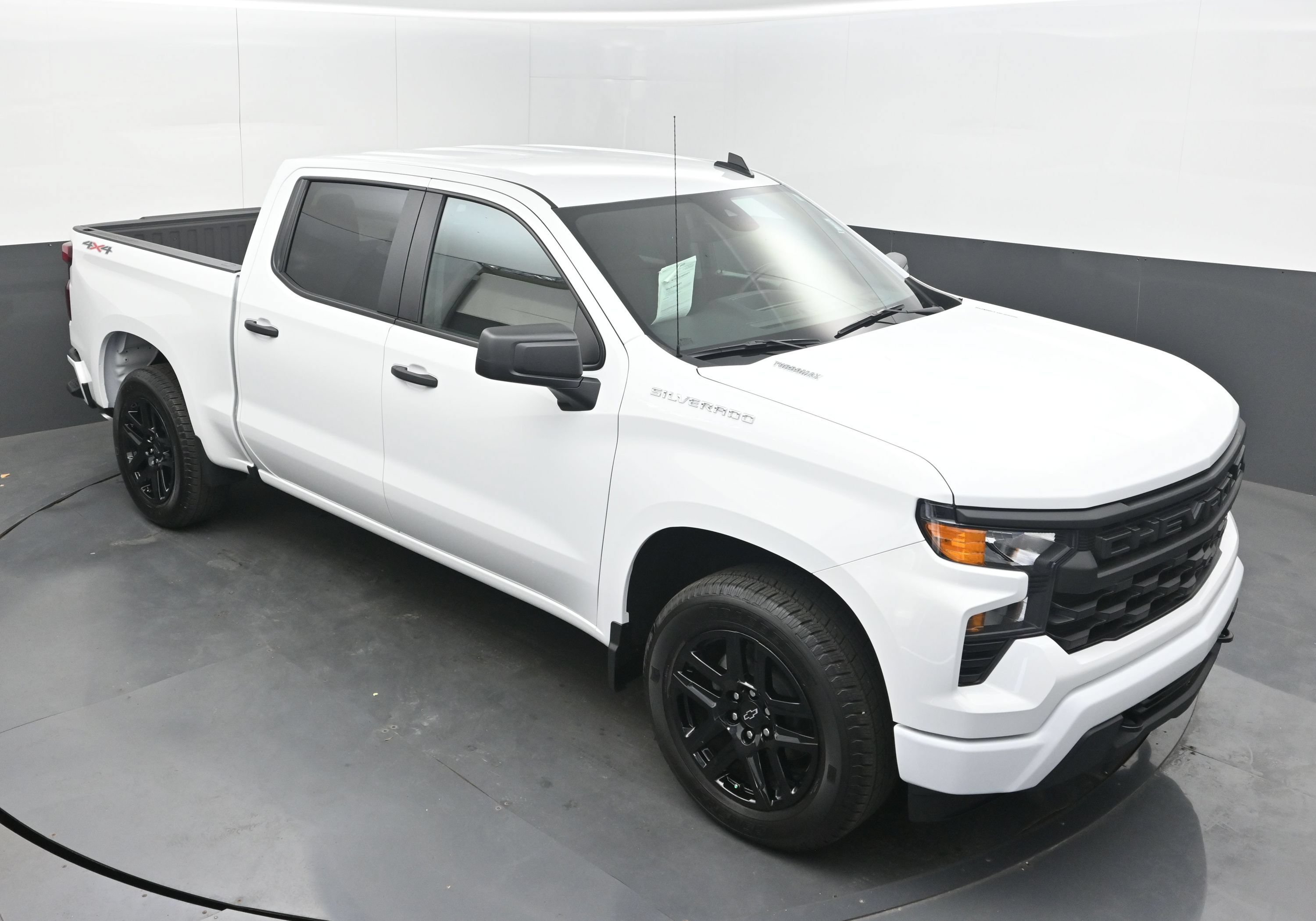 Used 2026 Chevrolet Silverado 1500 Custom AWD/4WD image 31