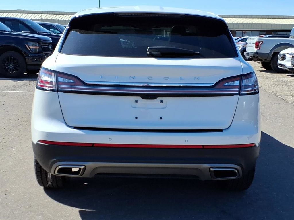 Used 2023 Lincoln Nautilus Reserve AWD/4WD image 4