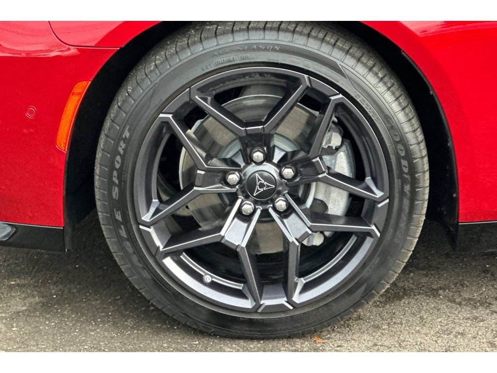 Used 2024 Dodge Charger R/T w/ Plus Group image 26