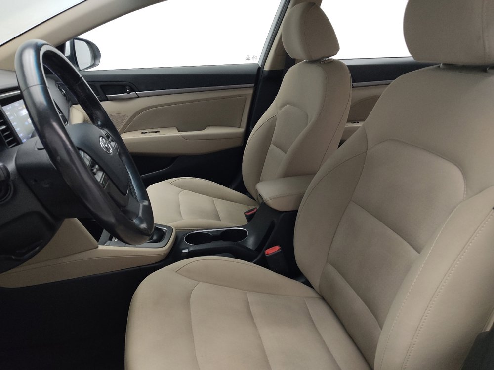 Used 2017 Hyundai Elantra Value Edition image 17