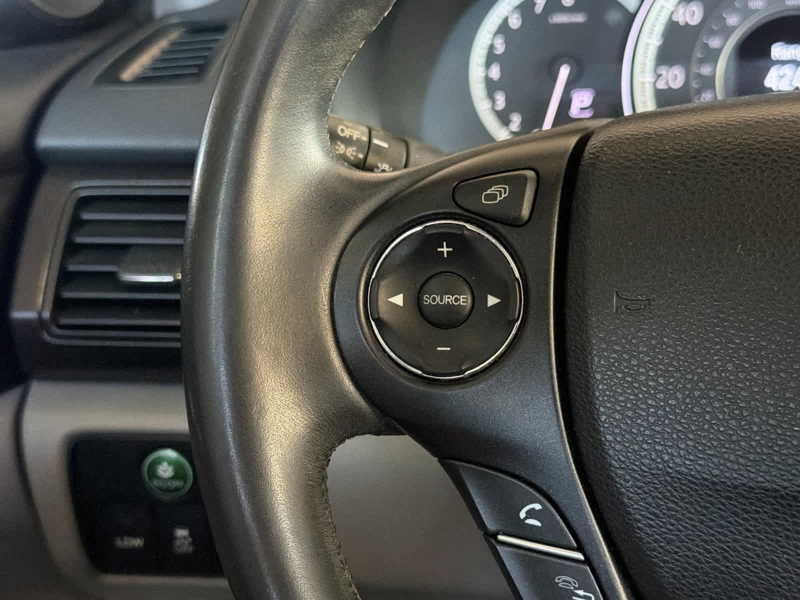 Used 2014 Honda Accord Touring image 25