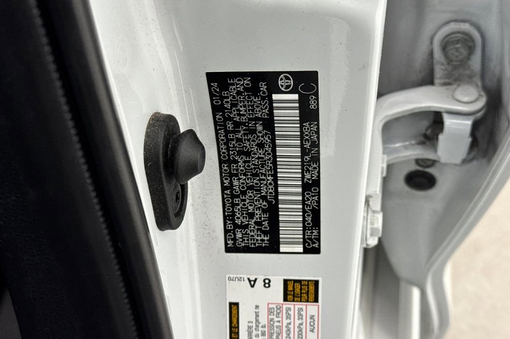 Used 2024 Toyota Corolla XLE FWD image 29