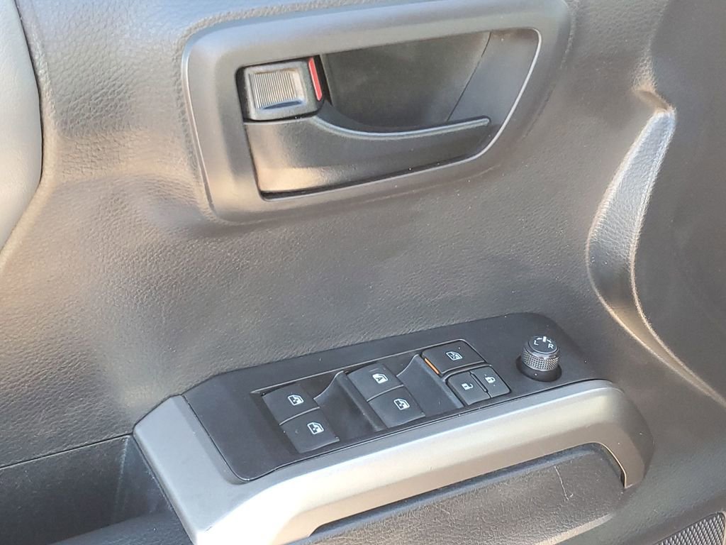 Used 2022 Toyota Tacoma SR5 image 44