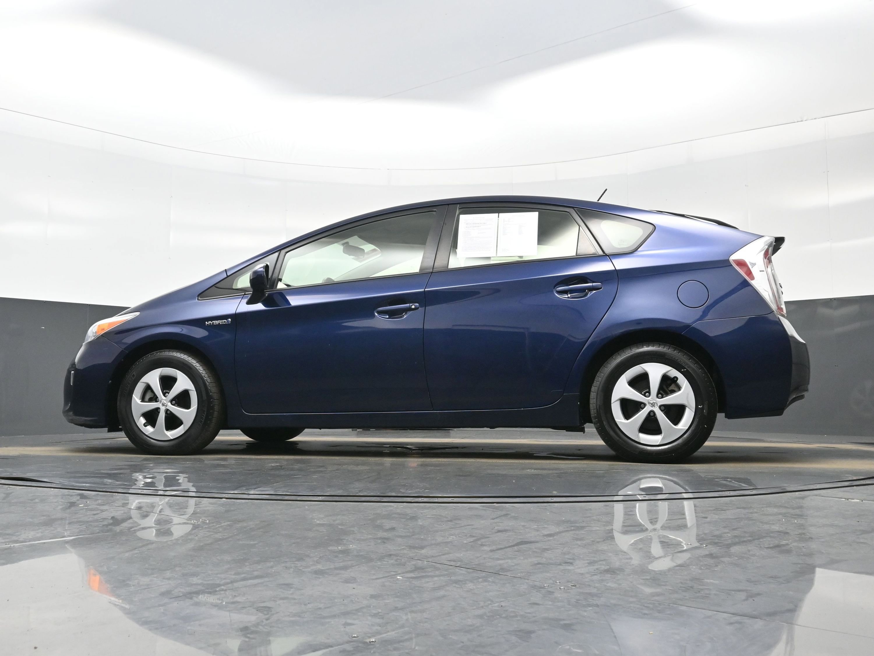 Used 2015 Toyota Prius Two FWD image 28