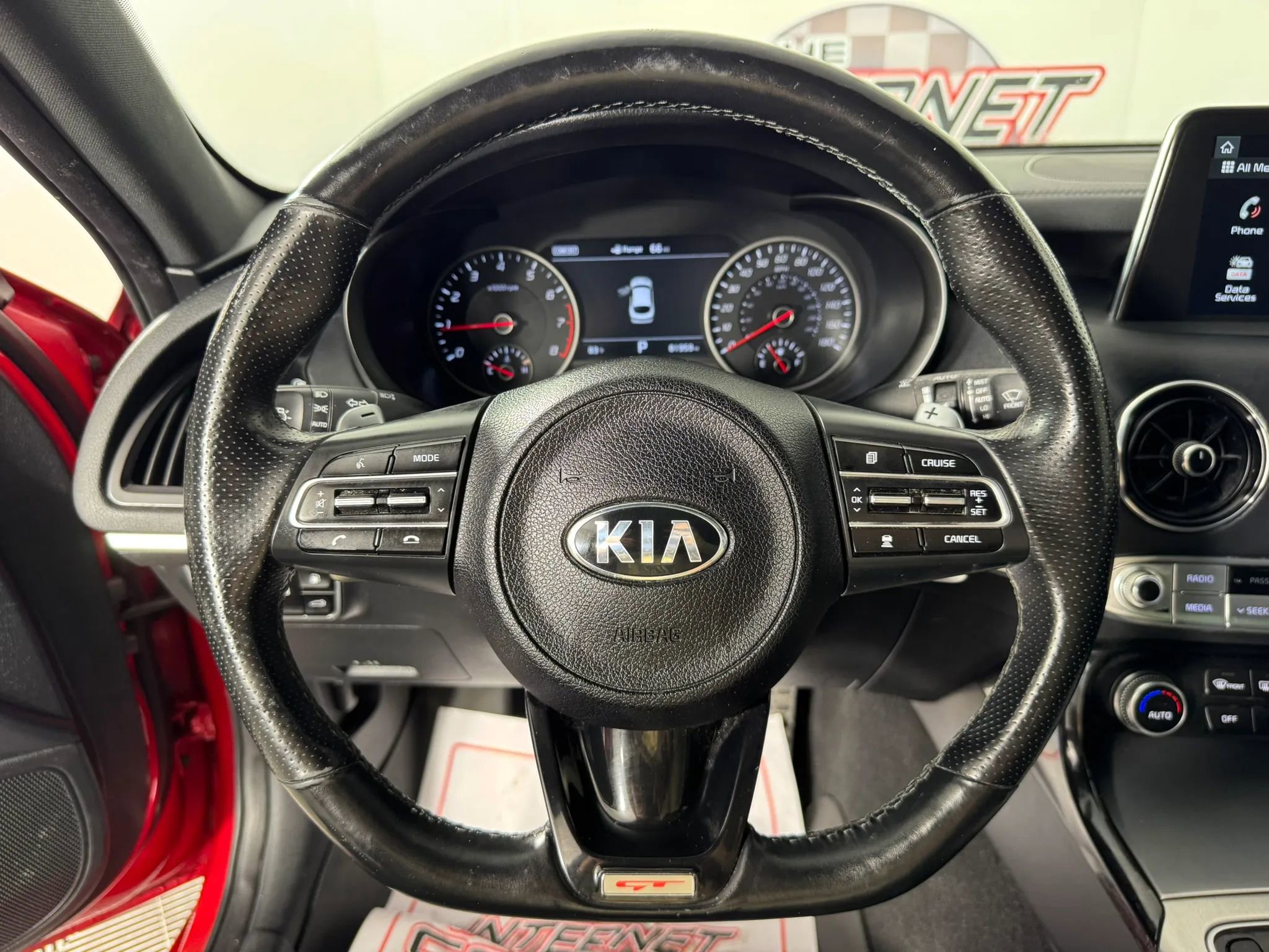 Used 2018 Kia Stinger GT2 AWD/4WD image 13