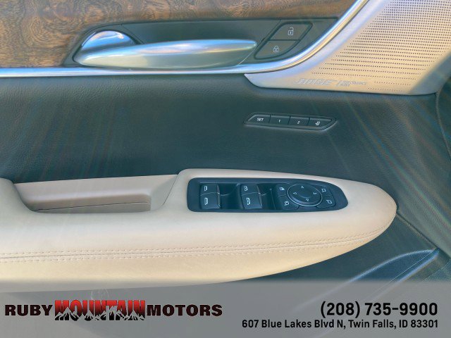 Used 2020 Cadillac XT5 Premium Luxury w/ Platinum Package AWD/4WD image 12