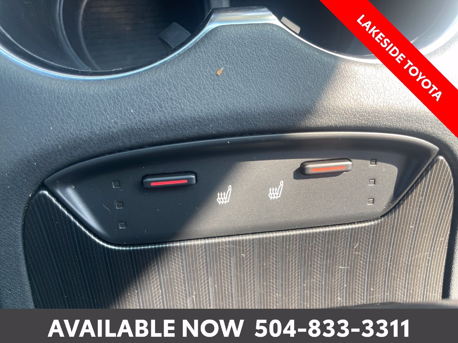 Used 2022 Toyota Venza XLE AWD/4WD image 33