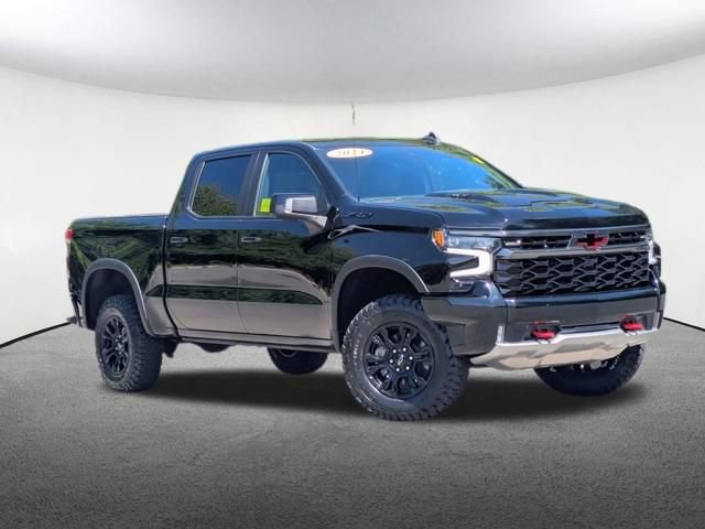 Used 2024 Chevrolet Silverado 1500 ZR2 w/ Technology Package AWD/4WD image 2