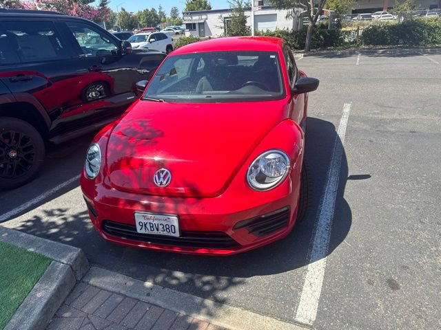 Used 2018 Volkswagen Beetle 2.0T S FWD image 14