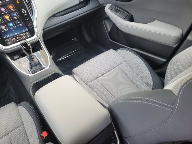 Certified 2025 Subaru Outback Premium AWD/4WD image 15