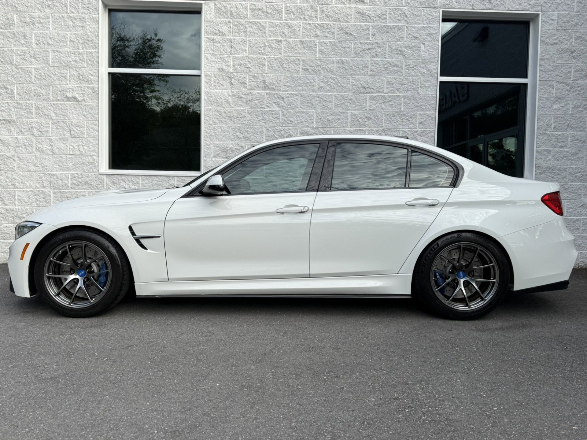 Used 2015 BMW M3 image 4