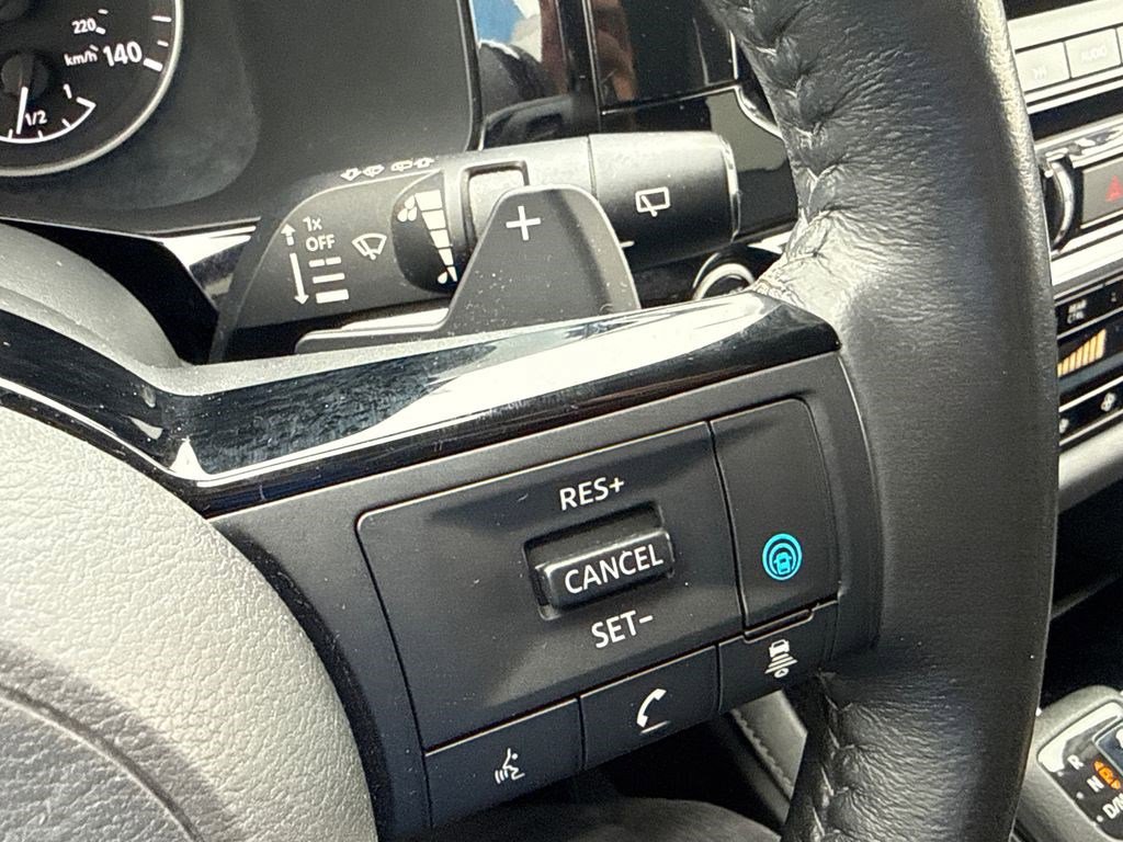 Used 2022 Nissan Pathfinder SL image 27