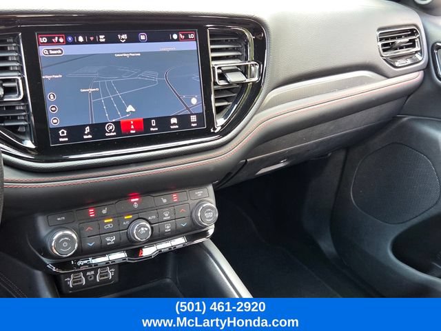 Used 2025 Dodge Durango GT RWD image 25