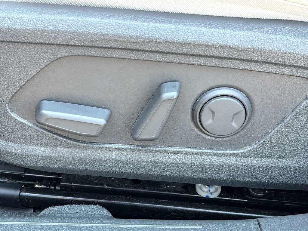 Certified 2023 Hyundai Sonata Limited FWD image 15