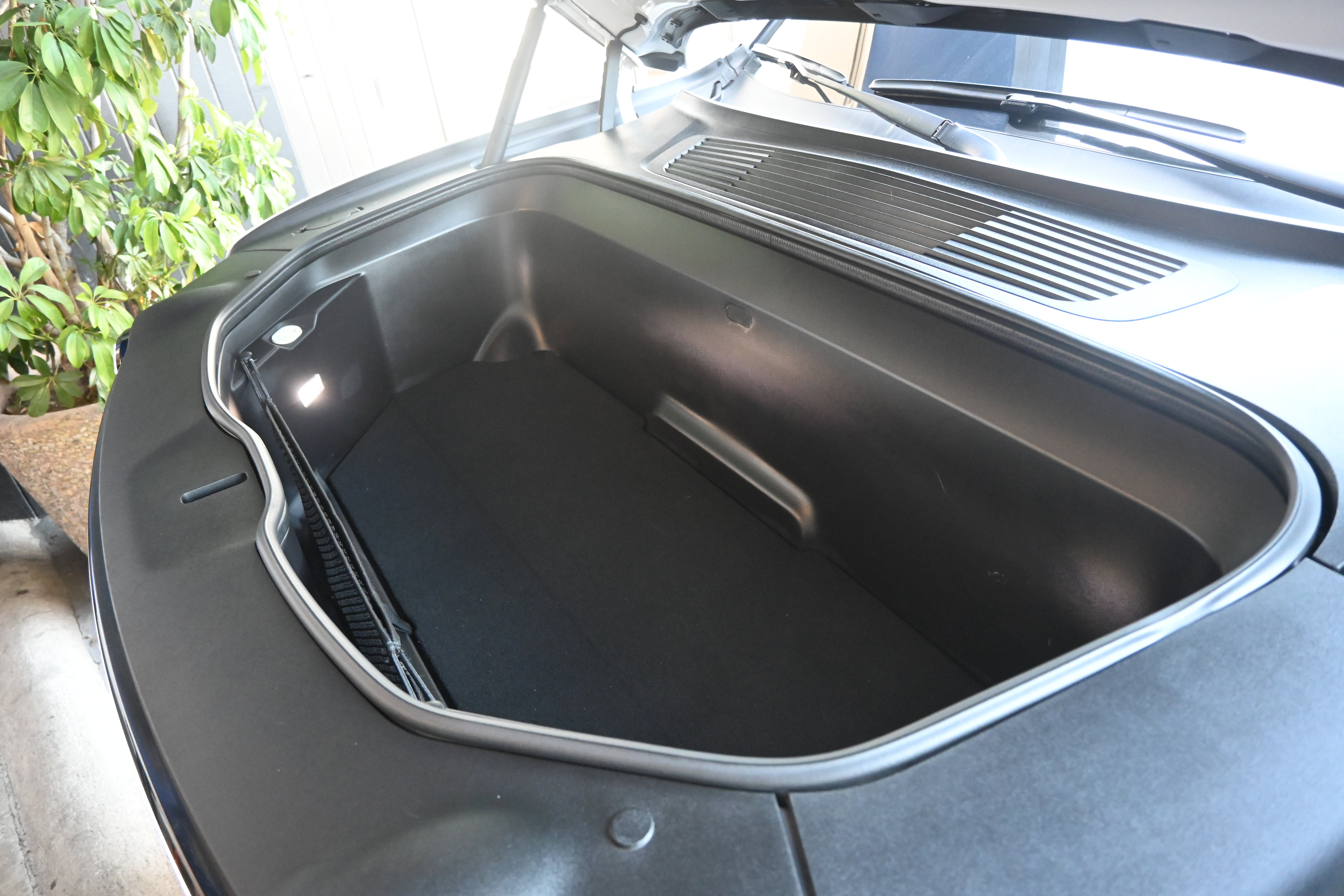 Used 2023 Rivian R1T Adventure image 60