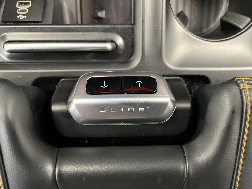 Used 2025 Ford Expedition Tremor AWD/4WD image 59