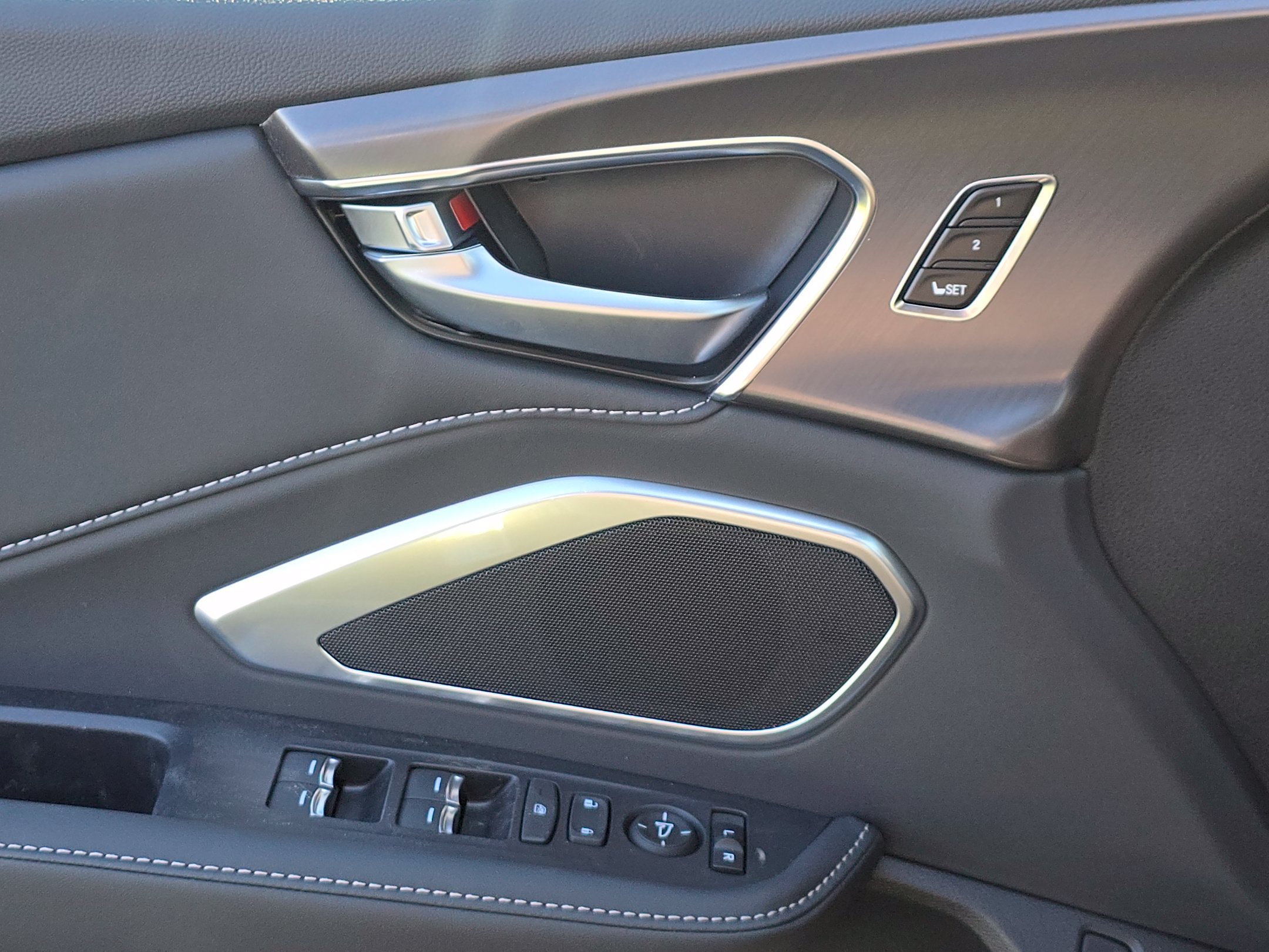 New 2026 Acura RDX SH-AWD image 21