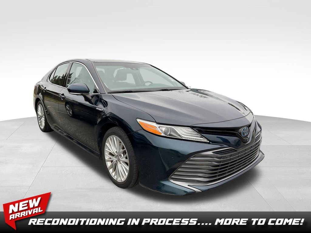 Used 2018 Toyota Camry XLE w/ Audio Package