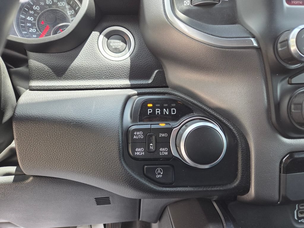 Used 2024 RAM 1500 Big Horn AWD/4WD image 25