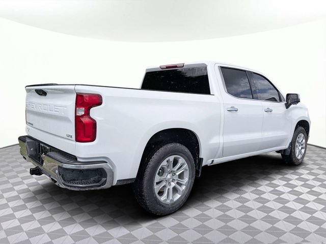 Used 2025 Chevrolet Silverado 1500 LTZ AWD/4WD image 4