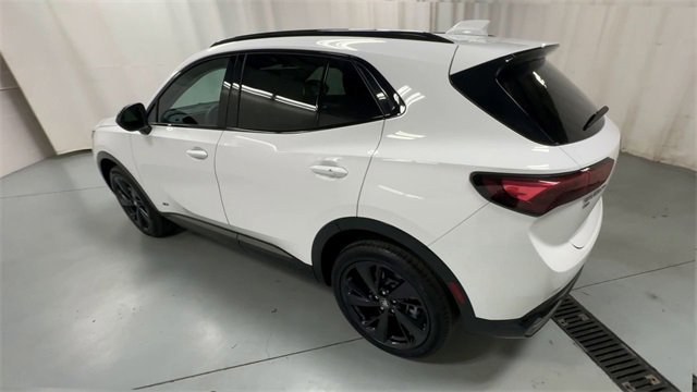 Used 2025 Buick Envision Sport Touring image 6