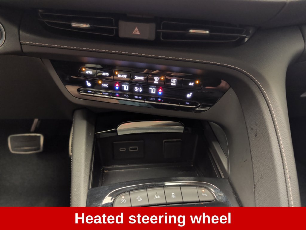 Used 2023 Buick Envision Essence w/ Sport Touring Package AWD/4WD image 22