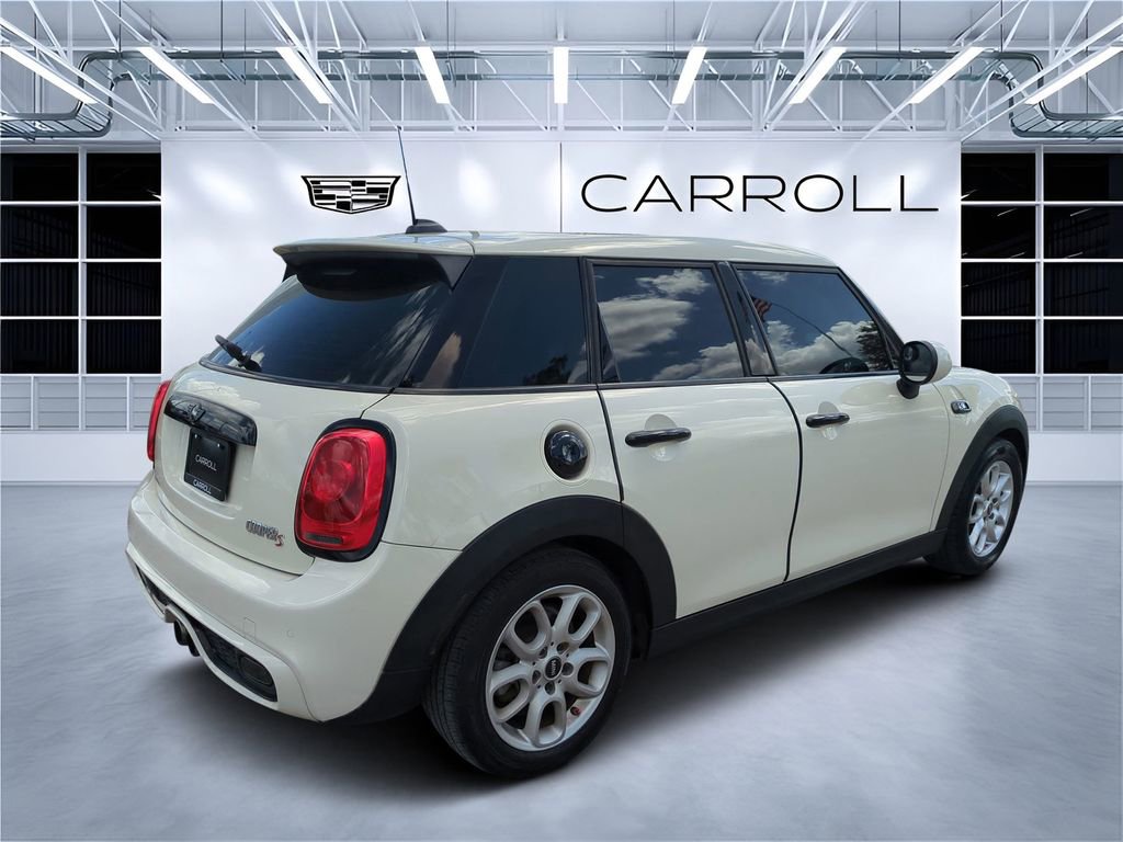Used 2016 MINI Cooper S image 3