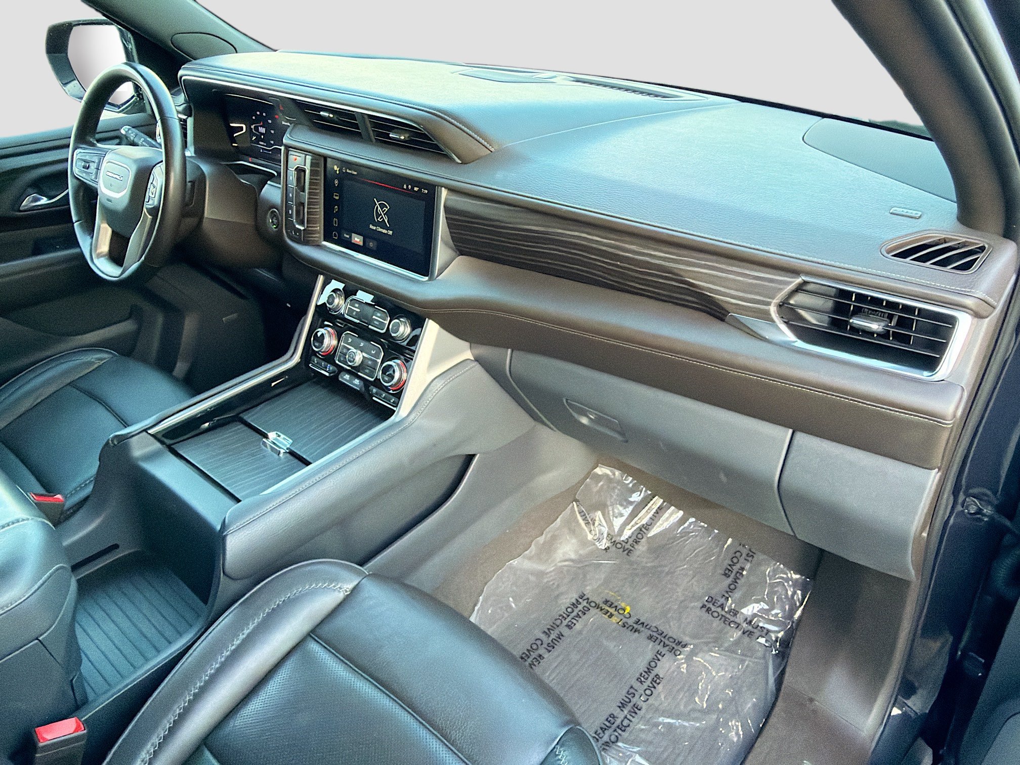 Used 2023 GMC Yukon Denali AWD/4WD image 14